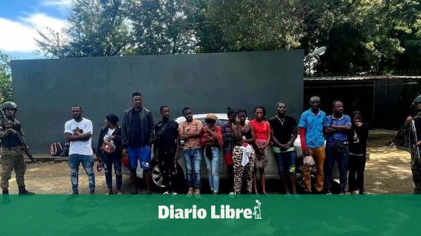 18 haitianos indocumentados detenidos durante operativos