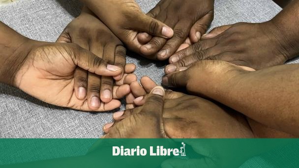 Una banda haitiana les quemó su casa: así huyeron a RD madre e hijas
