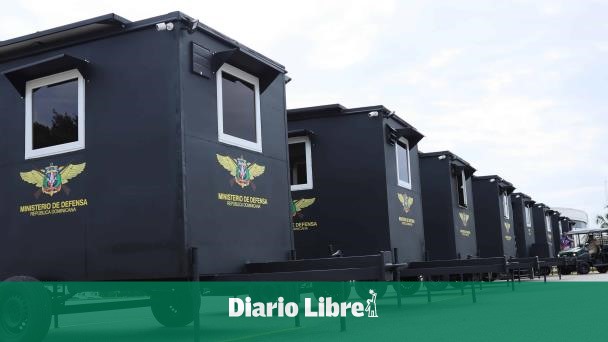 Aduanas dona diez puestos de vigilancia a las Fuerzas Armadas