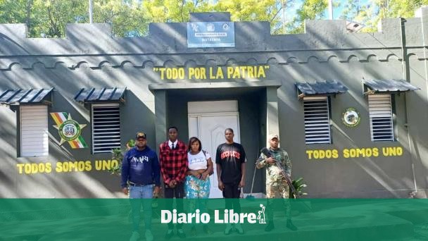 Detienen a tres haitianos indocumentados con carnets falsificados