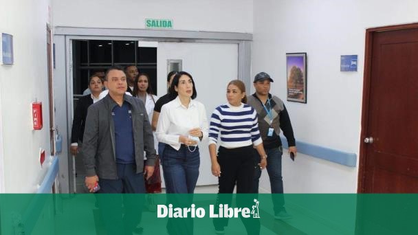 Arbaje brinda apoyo a afectados tras desplome en discoteca Jet Set