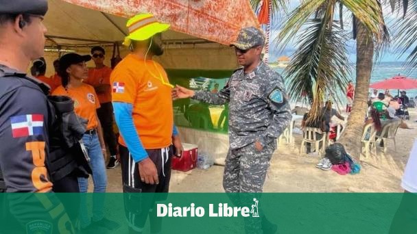 Autoridades vigilan balnearios de La Romana en Semana Santa