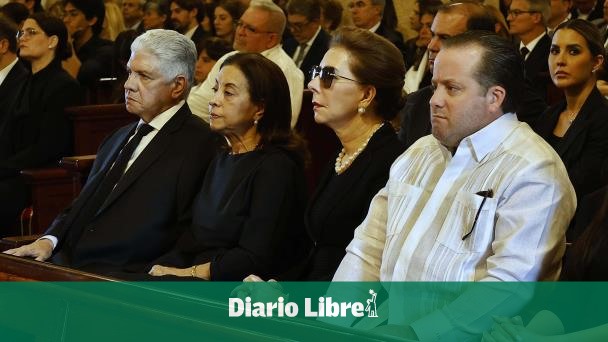 Honran a familiares Grullón y Estrella por tragedia del Jet Set