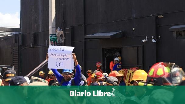 Clamor de esperanza entre familiares de atrapados en discoteca Jet Set