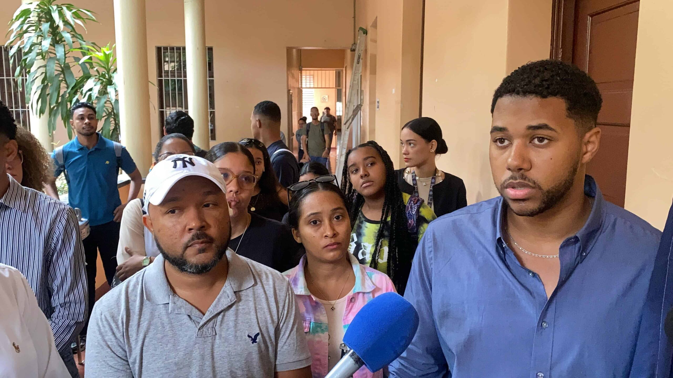 Estudiantes denuncian precariedades en la Uasd de Santiago